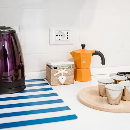 Benedetta Flat - Metropigneto & Tram - Free Wi-fi 로마